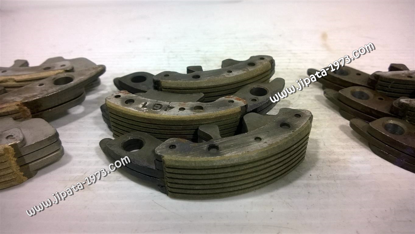 ผ้าคลัทช์แรงเหวี่ยง Yamaha spark 135,Spark Z,Honda wave 110 i,Susuki smash/Best 125,Kawasaki KSR/Kaze แท้