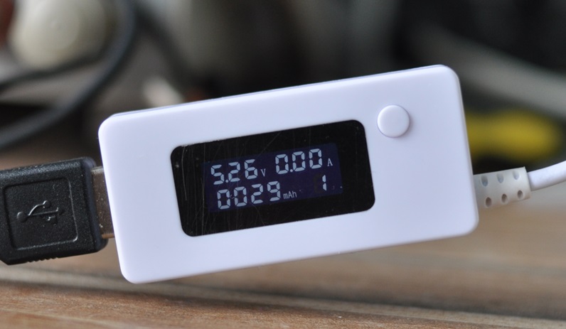 USB Charging Current/Voltage/Power Tester and Analyzer (แบบมีสาย) White