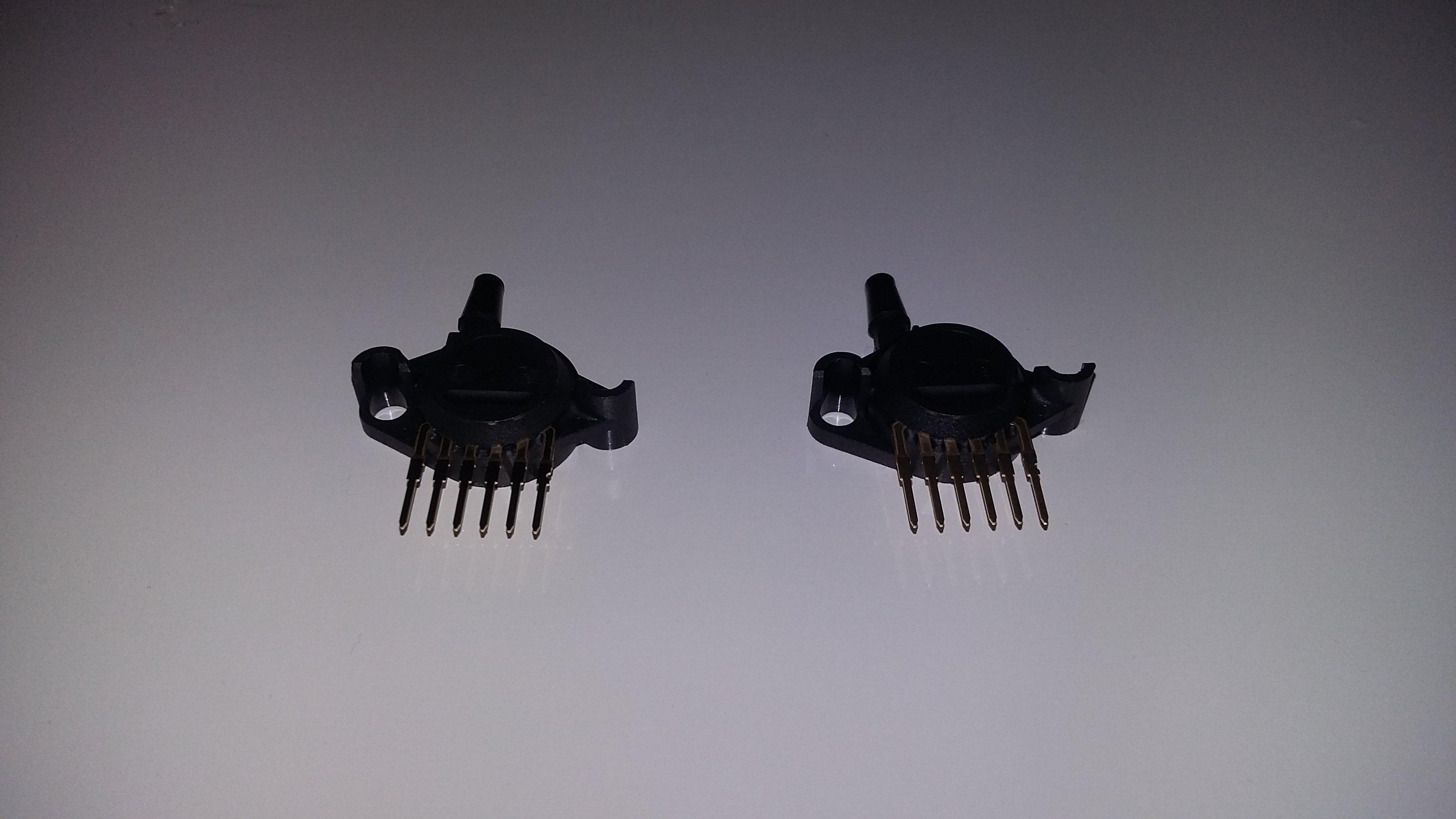 Single Port Gauge Pressure Sensor - MPX5700AP