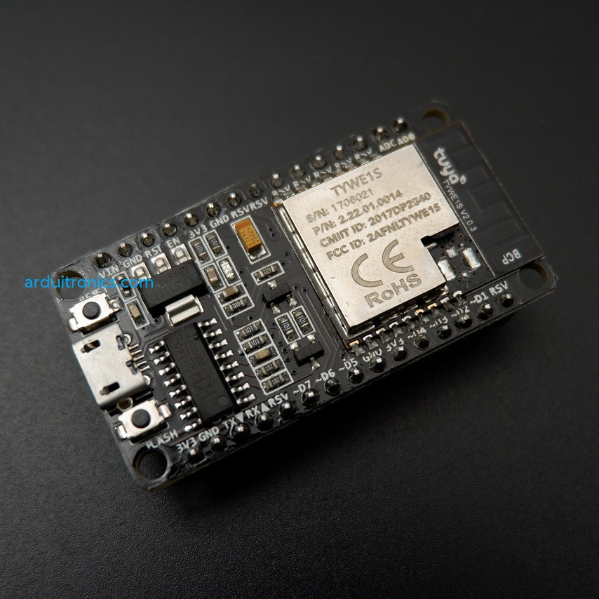 NodeMCU Version 3 (ชิป TYWE1S ที่มีทั้ง on-board antenna และ ช่องสำหรับเสริม antenna เพิ่มเอง)