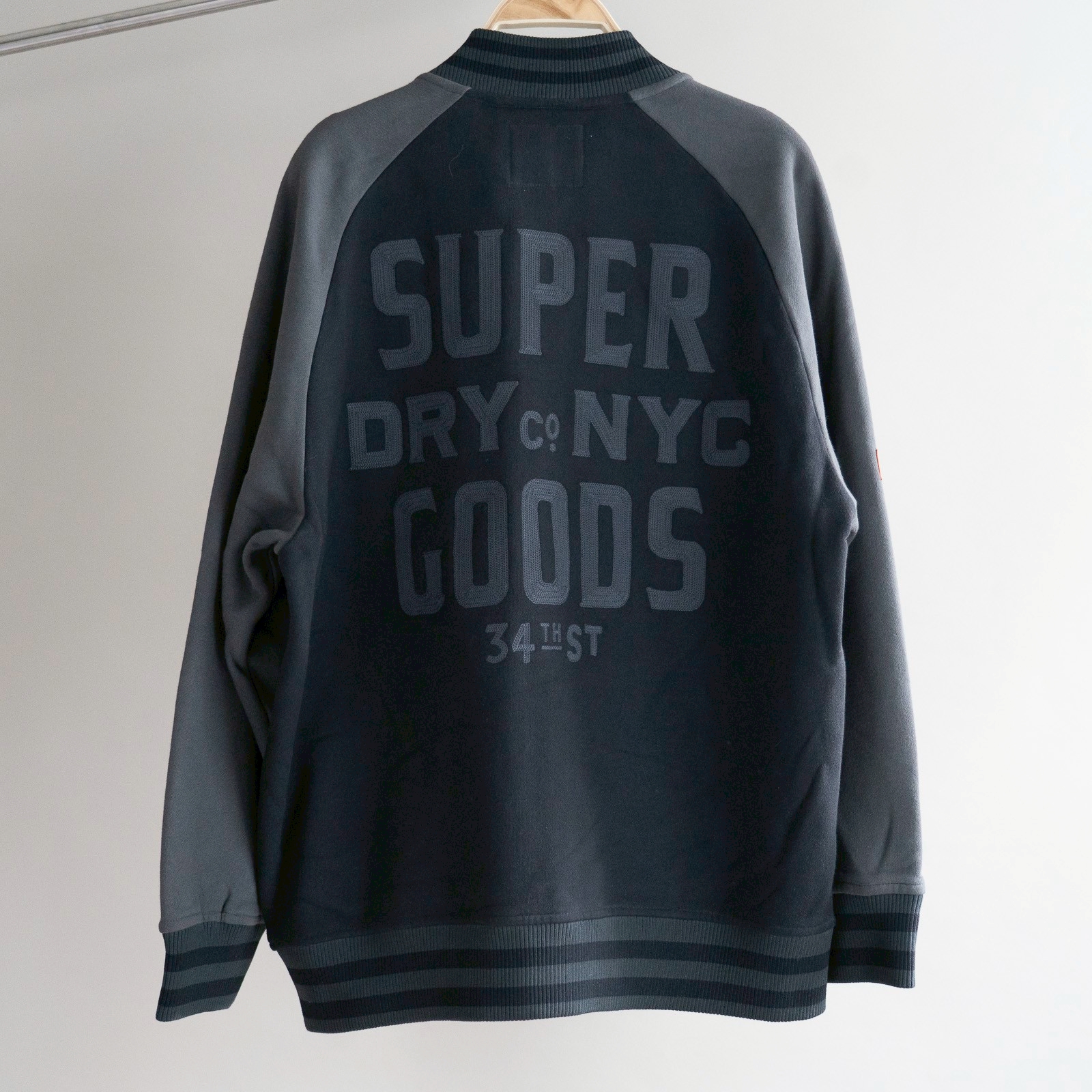 Superdry College Graphic Jersey Bomber – Black