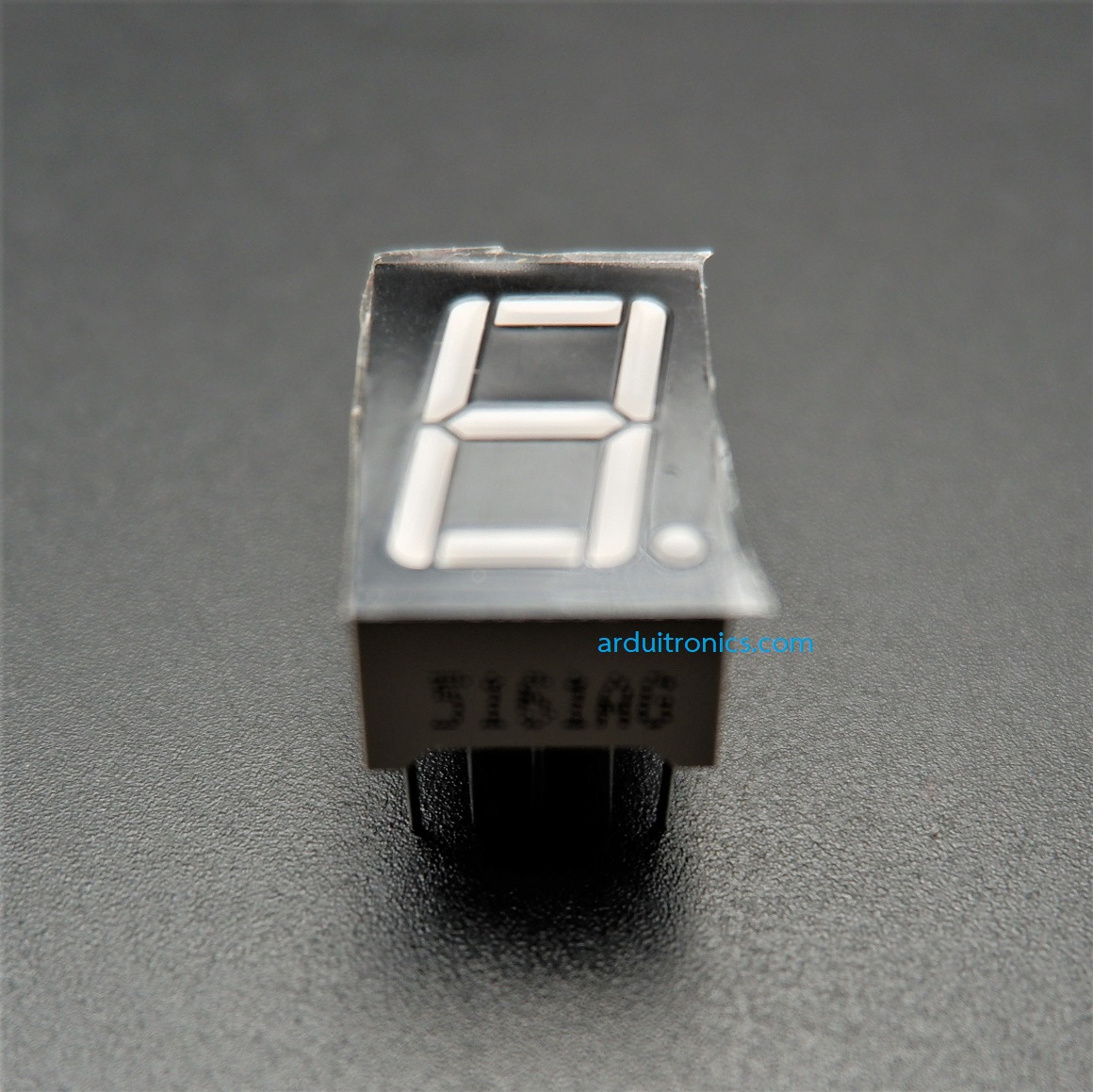 0.56 inch Seven Segment 1 Digit Yellow Green (Common Cathode) 12.7 x 19.1 x 8.1mm - 5161AG