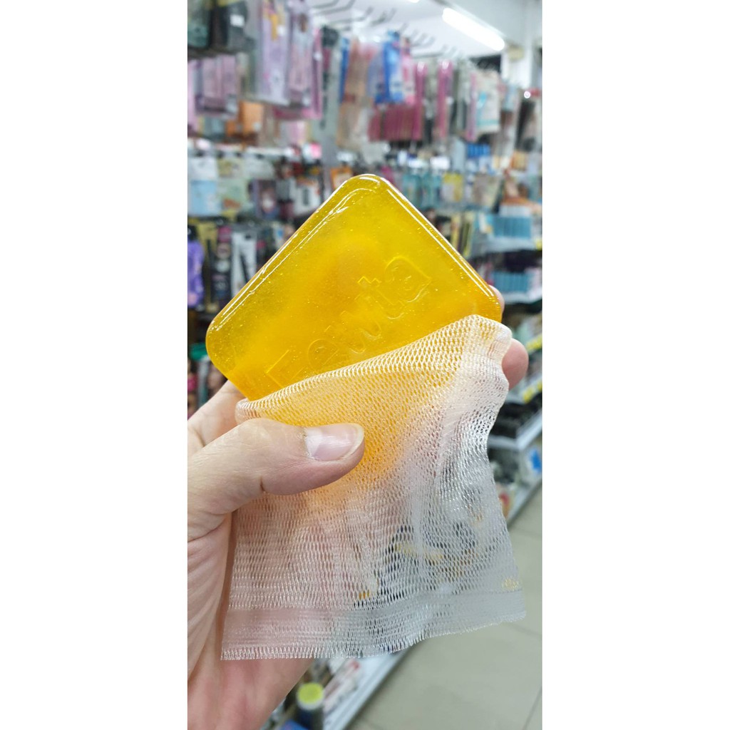 Fewta ฟิวต้า สบู่น้ำผึ้งทองคำ เพื่อผิวใส 100 กรัม 1 ก้อน