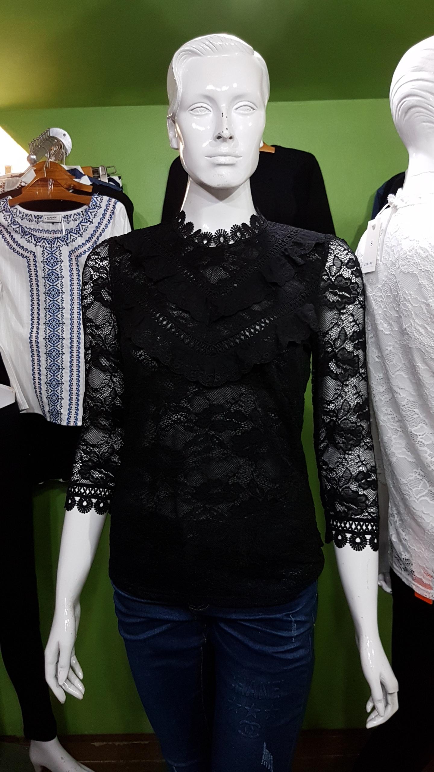 เสื้อแฟชั่นผ้าลูกไม้ TAPSHOP มีซับในตัว ผ้ายืดได้ค่ะ # 815-90 สินค้าพร้อมส่งค่ะ สีดำ S-36 "ค่ะ
