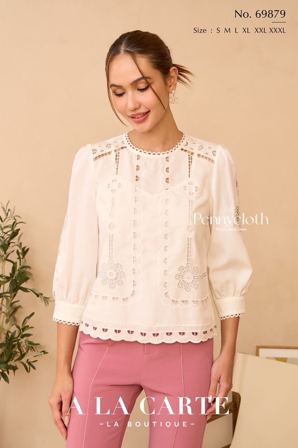 69879 เสื้อ Alacarte ลินินซิลด์ งานปักฉลุ ลายกราฟิกและดอกไม้ คอกลม แขน 5 ส่วน by PENNY CLOTH