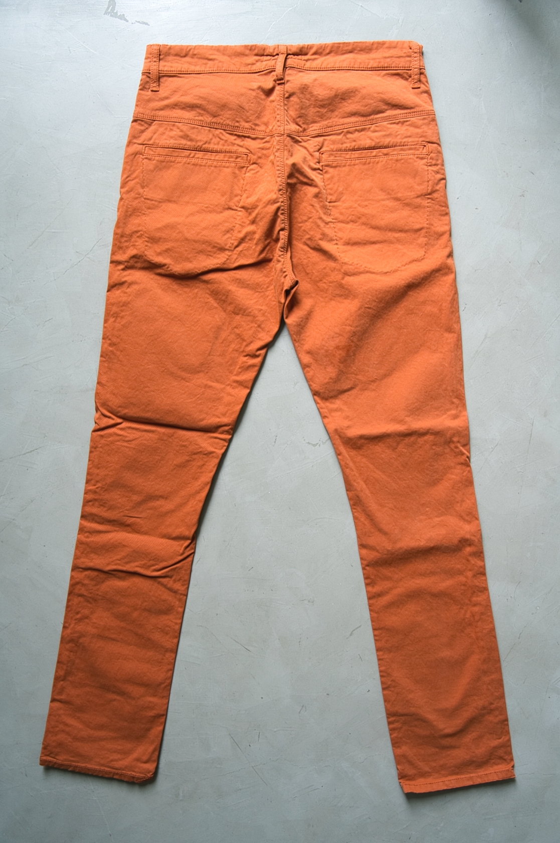 [DEFECT] Khaki Slim Org. Warm Orange กางเกงผ้า Canvas ทรงเข้ารูป Nudie ของแท้ 100%