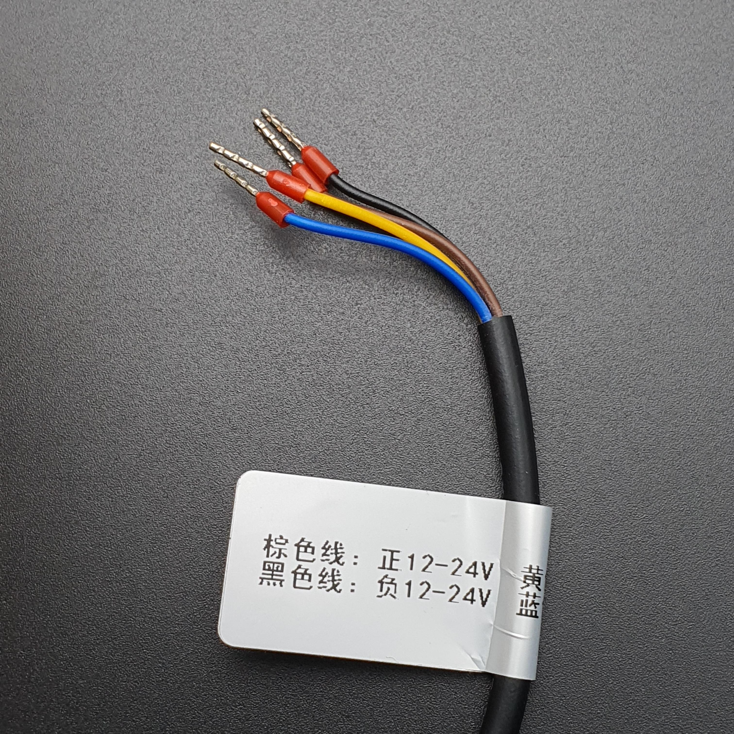 Weather Station Shutter with PM2.5 + PM10 + Temperature and Humidity Sensor (โครงแบบเกร็ดระบายลม 8 แผ่น)