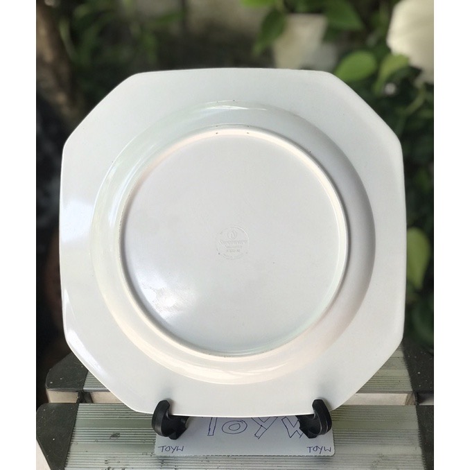 เก็บเก่า จานโชว์เมลามีนแปดเหลี่ยม Show Plate ภาพพระมหากษัตริย์ไทยแห่งราชวงศ์จักรี กษัตริย์ 9 รัชกาล สภาพสวยสมบูรณ์ ขนาดกว้าง 10.5 นิ้ว