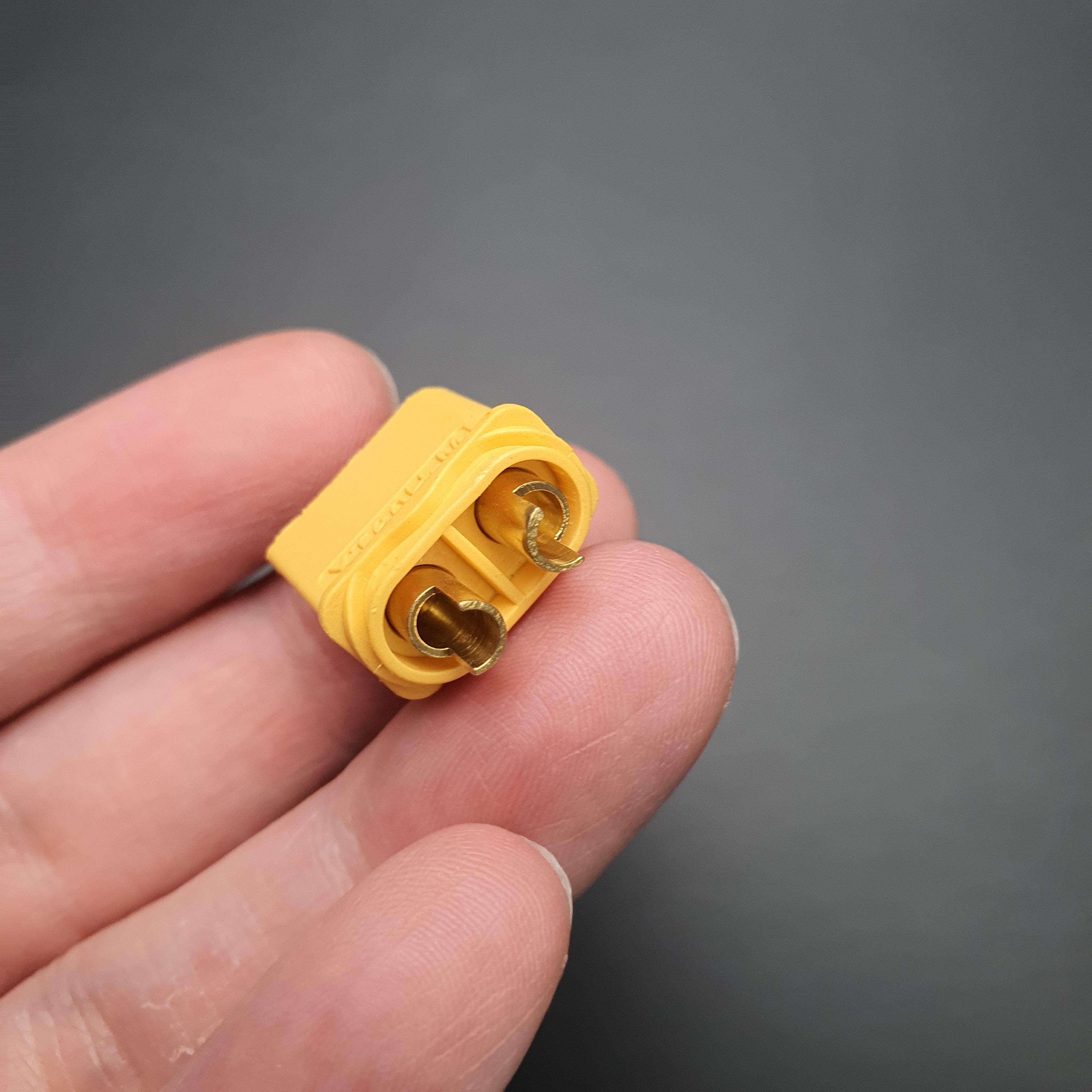 ขั้วต่อแบตเตอรี่ XT60H-M ปลั๊กเชื่อมต่อแบตเตอรี่ลิเธียม ตัวผู้ จำนวน 10 ชิ้น