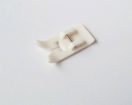 ตีนผีเย็บหนัง ไวนิล พลาสติก ผ้าลามิเนต Non stick foot Teflon foot