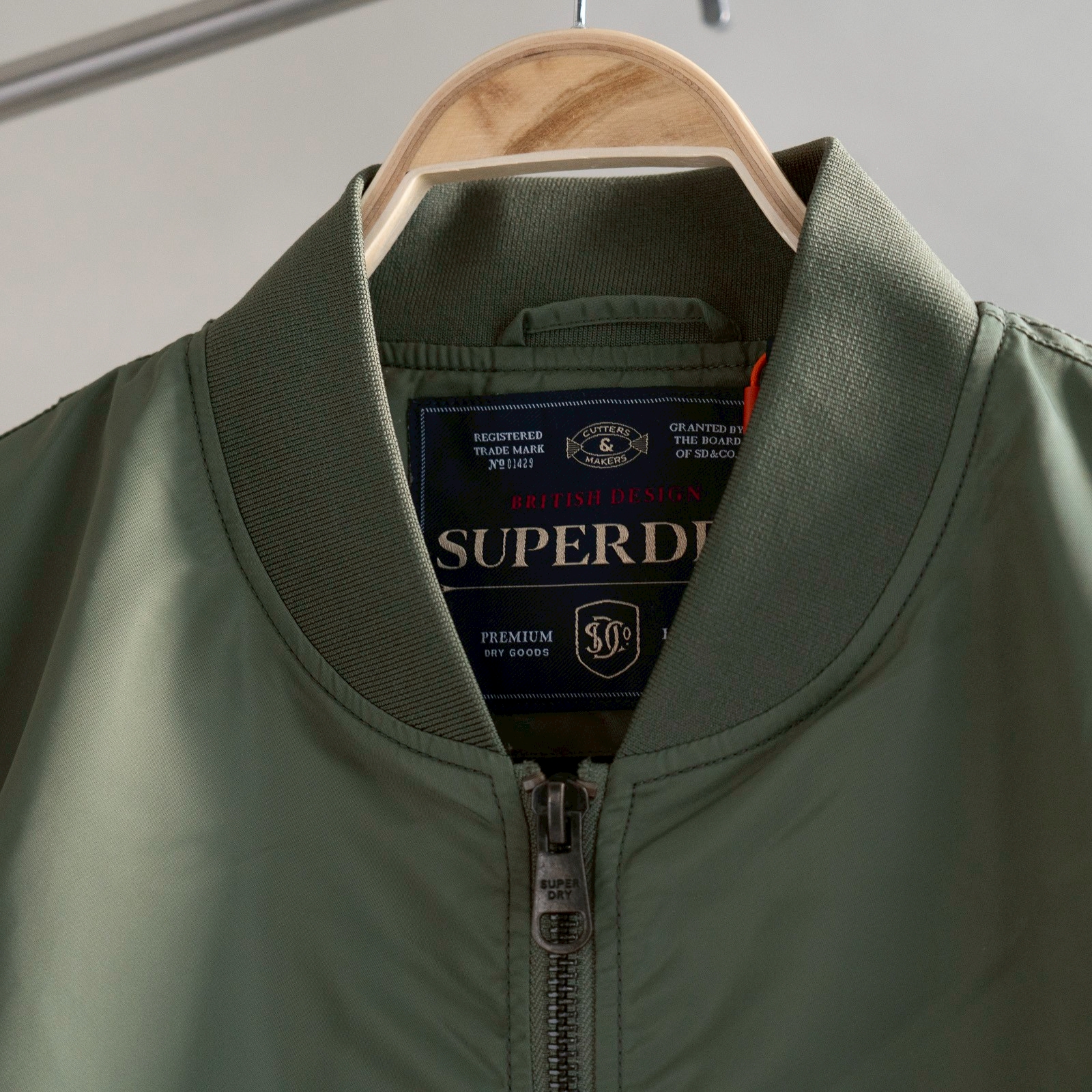 Superdry – Merchant MA1 Bomber