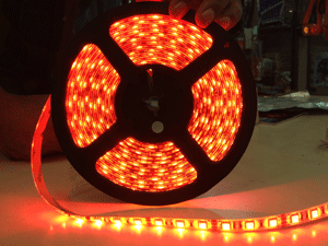 ไฟLEDริบบิ้น5050มีสี ขาว เวอร์มไวน์ แสงสีขาว