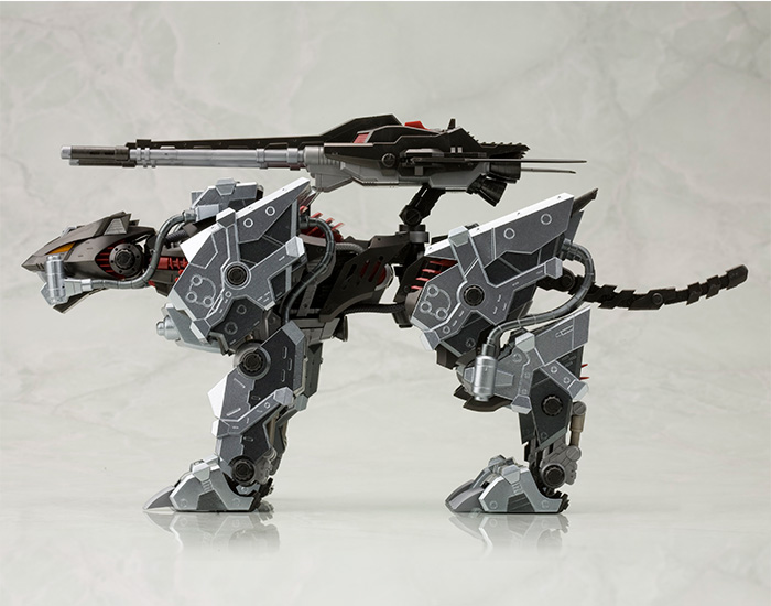 HMM ZOIDS 1/72 EZ-035 Lightning Saix Irvine Special
