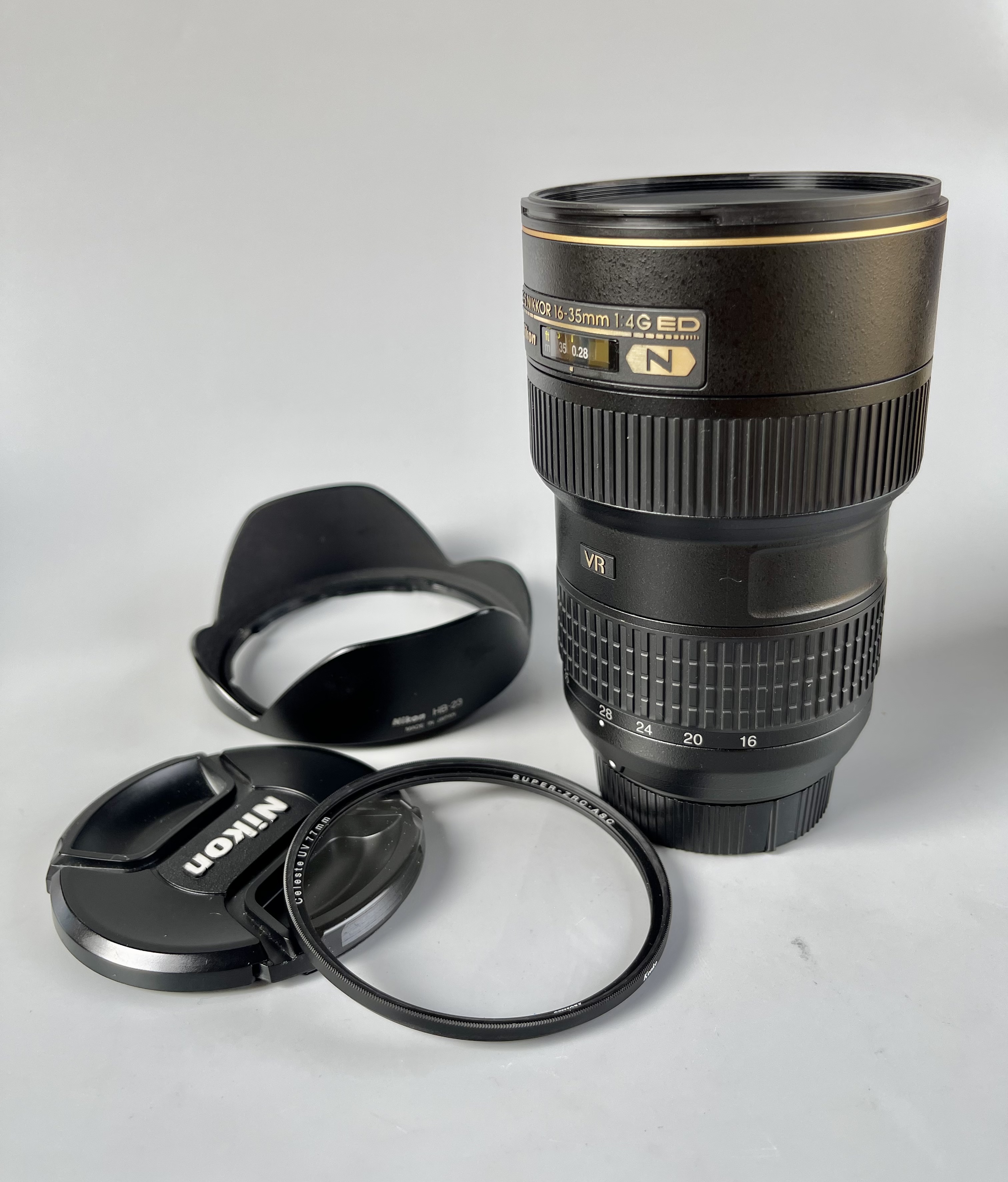 ขายเลนส์ NIKON 16-35 F4G VR NANO สภาพนางฟ้า