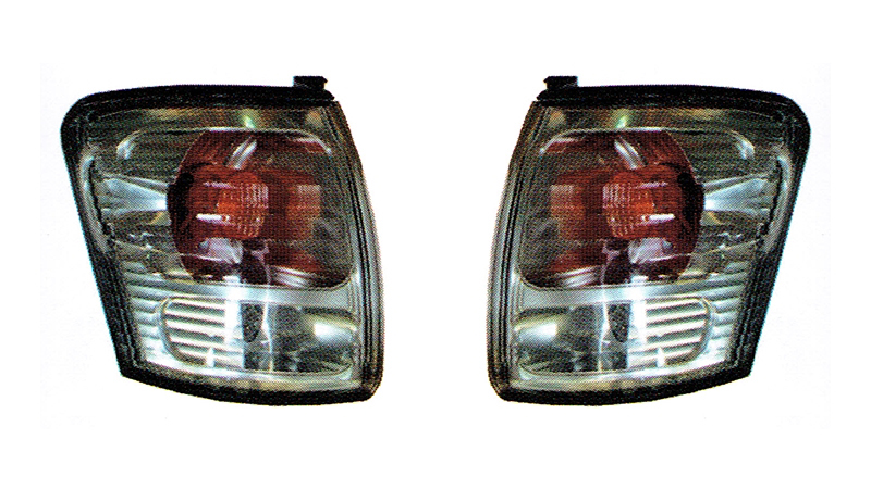 (1 คู่ มีขั้ว+หลอด) ไฟหรี่มุม โตโยต้า TOYOTA ไทเกอร์ D4D (L-R ราคาต่อ 1 คู่ มีขั้ว+หลอด)