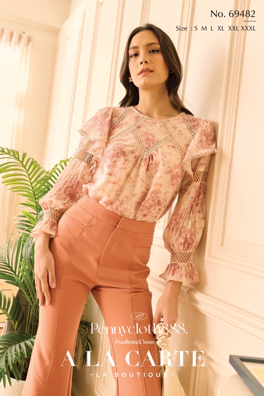 69482 เสื้อ Alacarte ผ้าชีฟองพิมพ์ลาย แทรกทริมลูกไม้ แขนยาว มีซับใน สีชมพู M,L,3XL สีโอลด์โรส L-3XL สีฟ้า XL-2XL