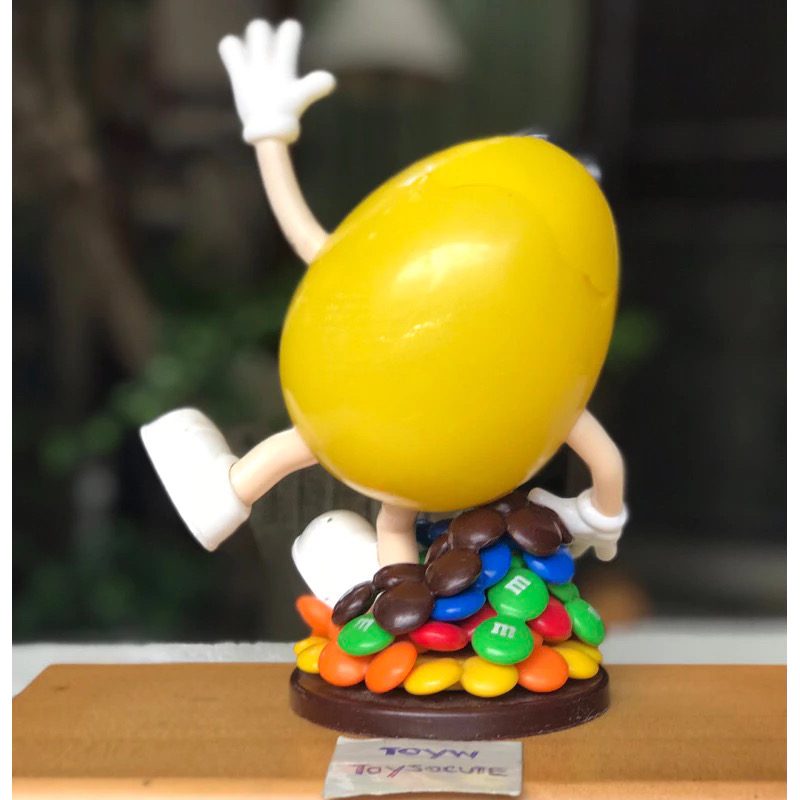 ราคาต่อชิ้น M&M - Pilot M&M's Yellow Peanut Character โมเดลตุ๊กตา M&M เอ็ม แอนด์ เอ็ม สะสม ตั้งโชว์ ตกแต่งบ้าน