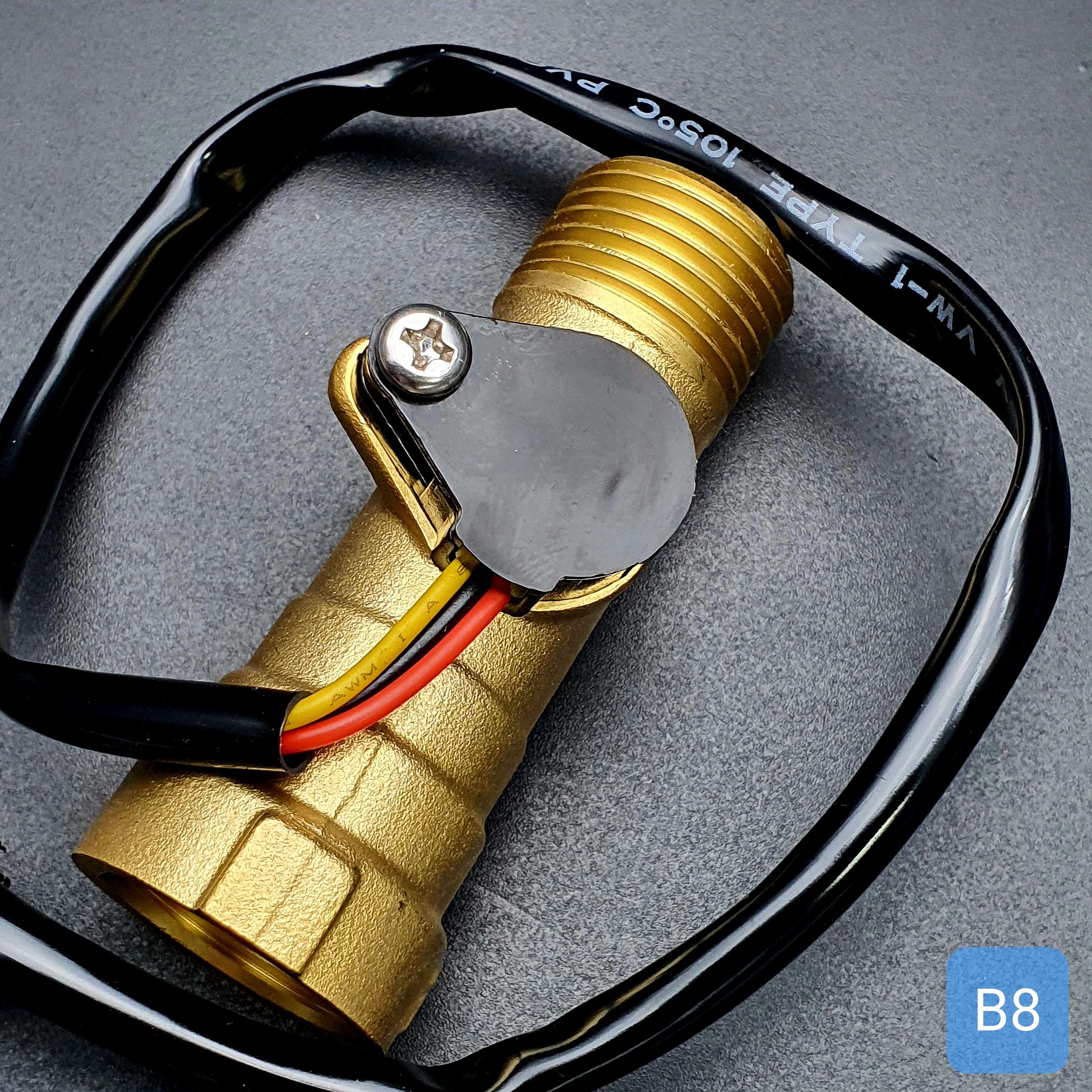 B8 เซ็นเซอร์วัดอัตราการไหลของน้ำ ทองแหลือง 1/2นิ้ว 4หุน Water Flow sensor 1-30L/min Size 68 mm