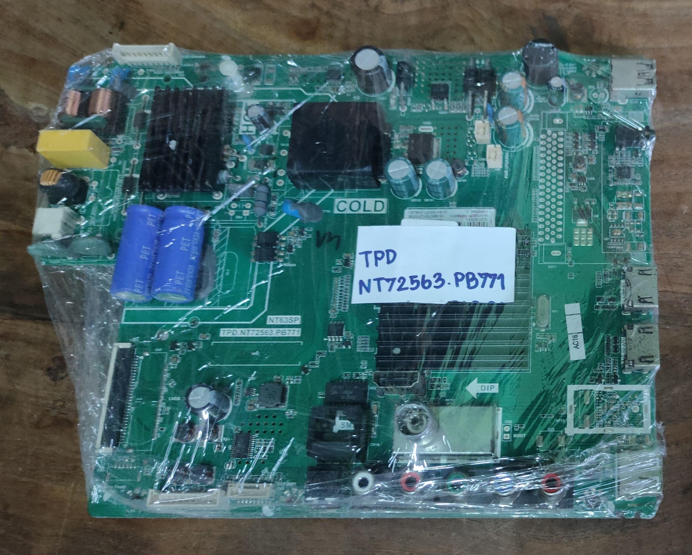 เมนบอร์ด TCL รุ่น LED32S62 (TPD.NT72563.PB771)