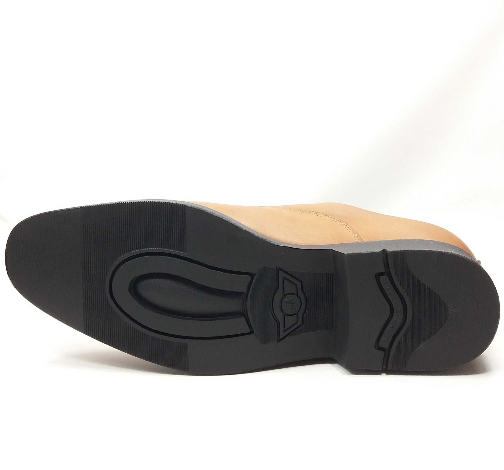 Classica (Gloss Tan EXT.) 8.5