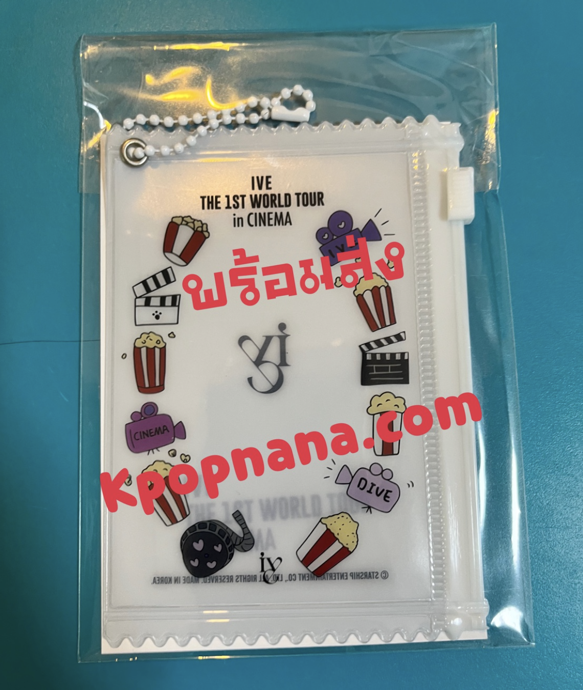 IVE -IVE THE 1ST WORLD TOUR in CINEMA POP-UP STORE - Photocard pouch + random photo 1 ใบ สุ่ม จาก 6 แบบ - พร้อมส่ง