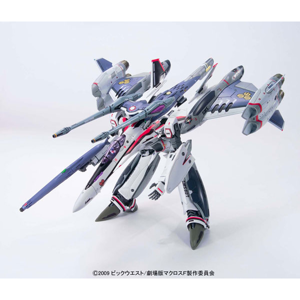 1/72 VF-25F Tornado Messiah Valkyrie Alto Custom