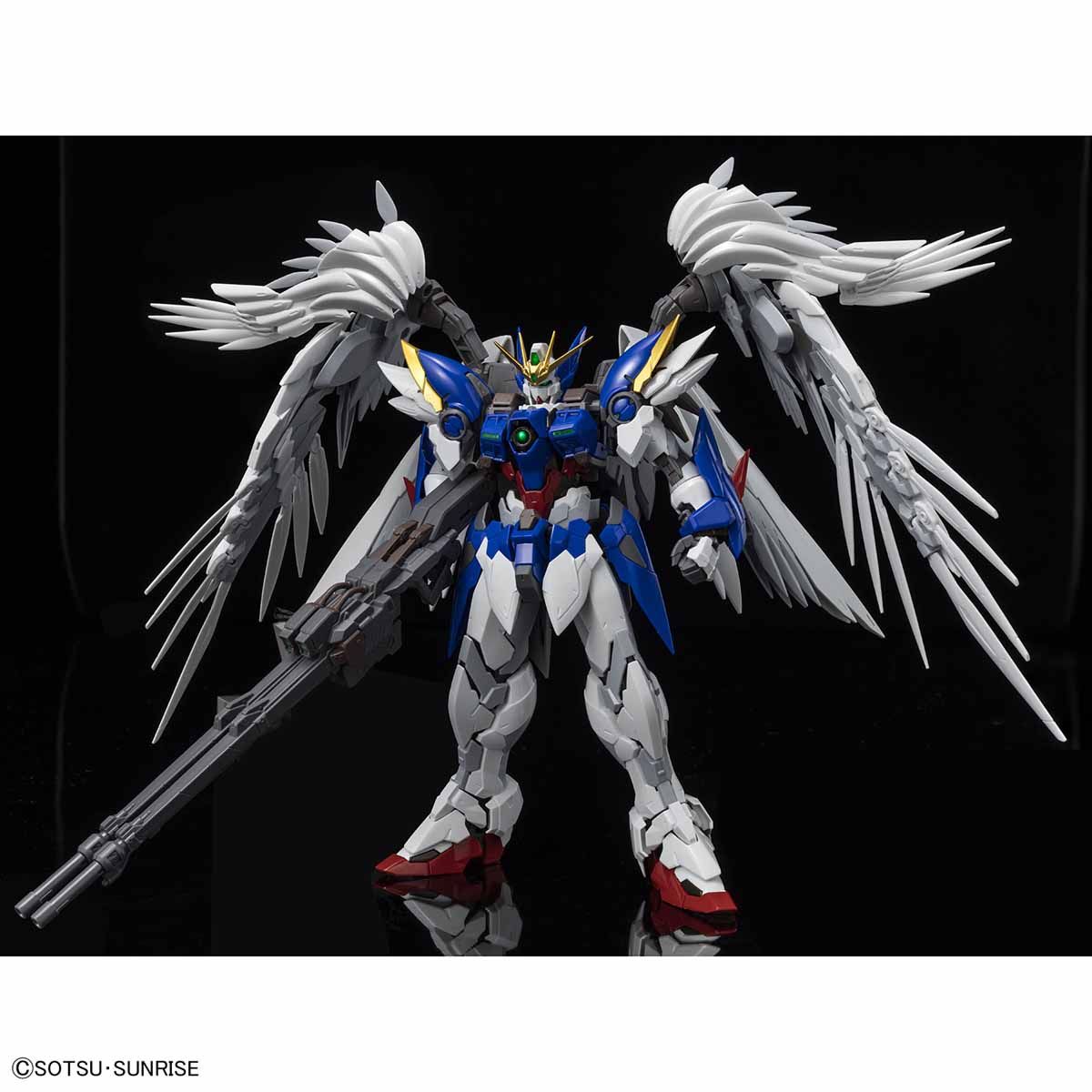 Hi-Resolution Model : 1/100 Wing Gundam Zero EW