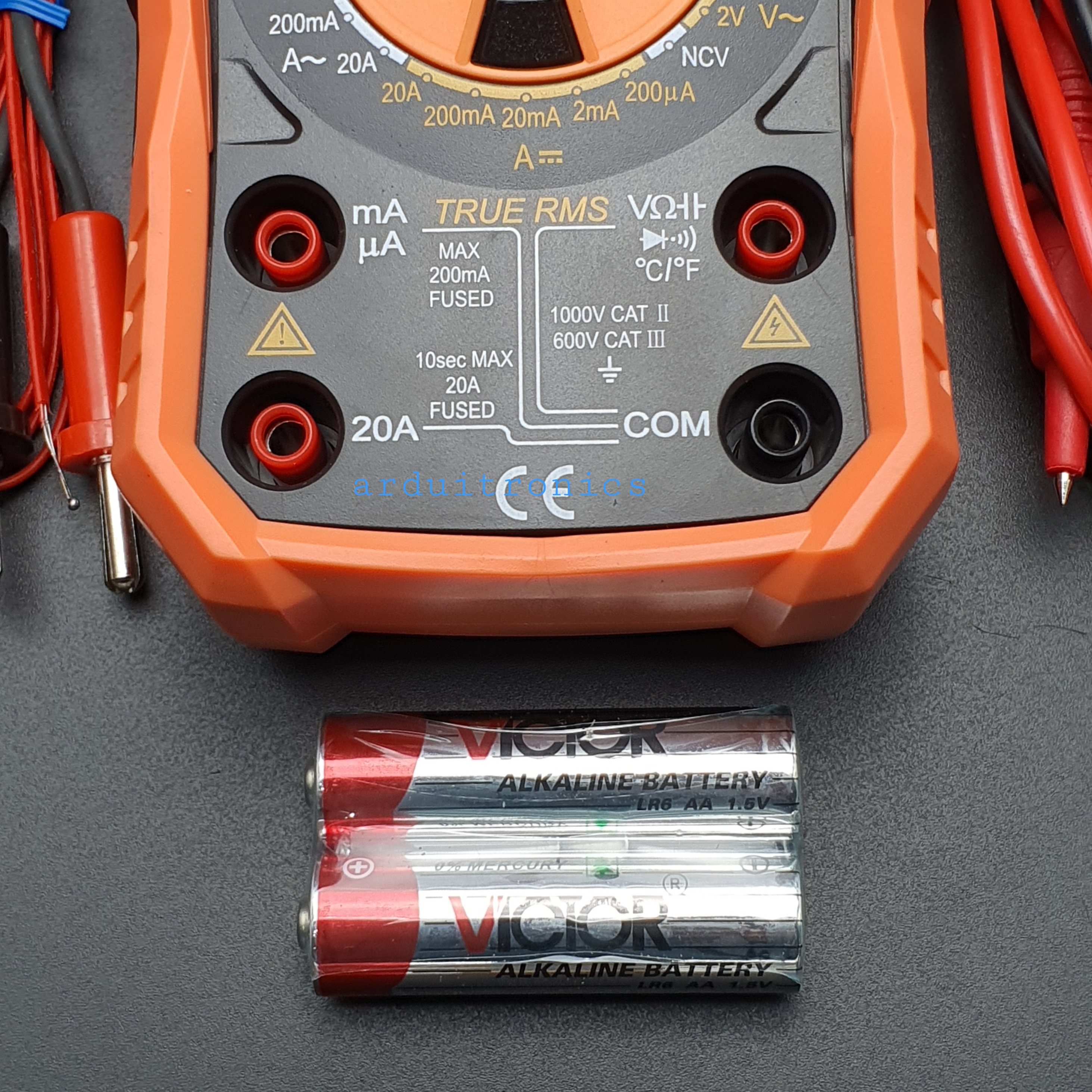 Digital Multimeter True RMS (Victor VC890C+)