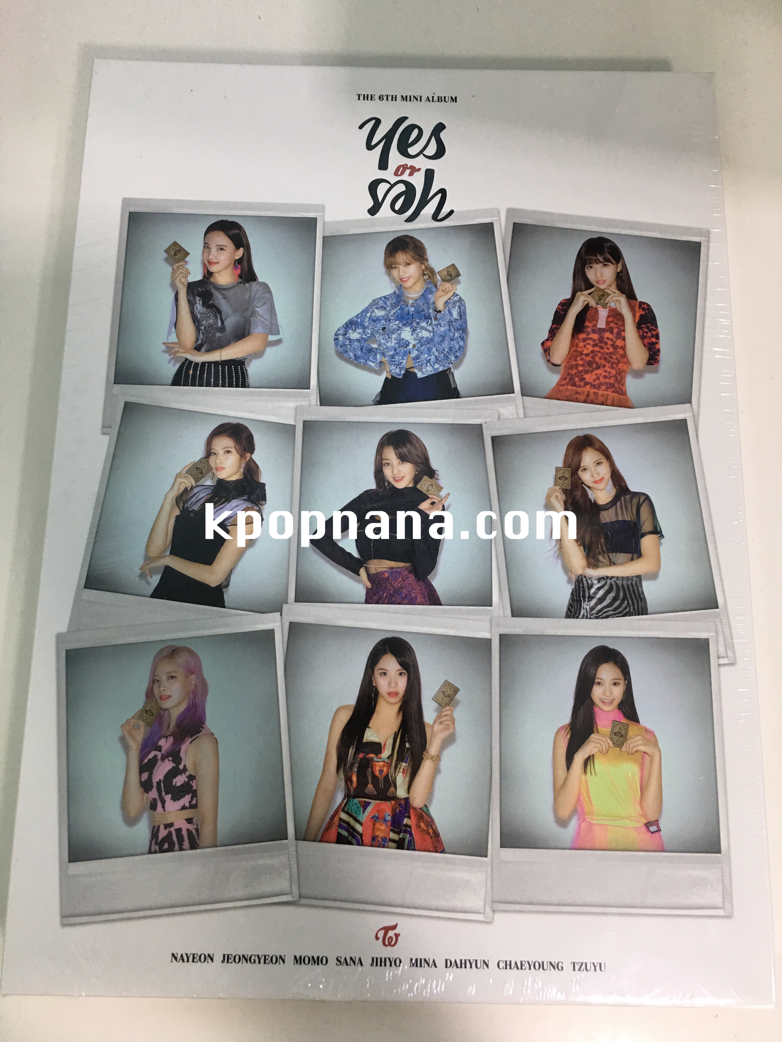 TWICE - Mini Album Vol.6 [YES or YES] หน้าปก B ver สีขาว