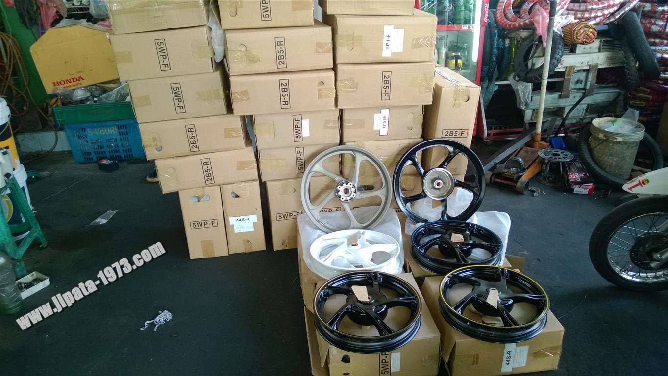 ล้อแม็ก แท้ Yamaha Mio 125 และ Nouvo Elegance