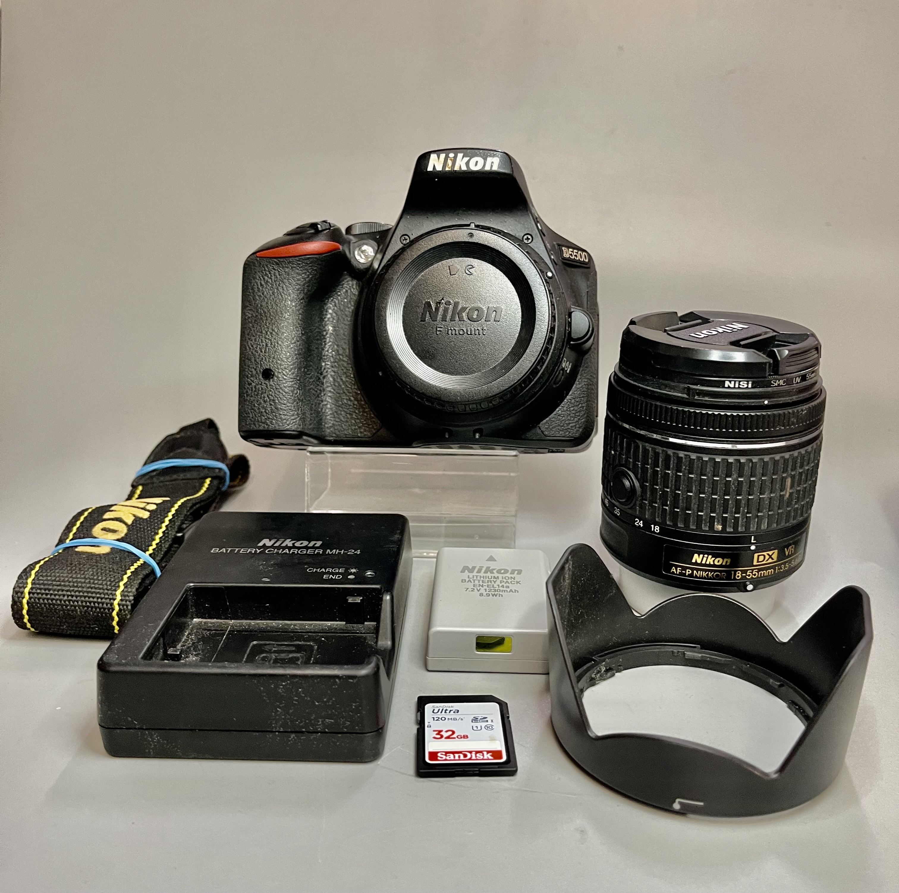ขาย Nikon D5500 + Lens AF-P DX 18-55mm VR สภาพสวยไหม่ ชัตเตอร์ 5306 เมนูไทย