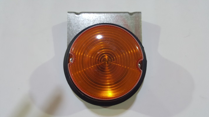 ไฟสต็อปแลมป์ ฝากลม ดวงเดี่ยว 12V / 24V (ราคาต่อ 4 ดวง) สีส้ม