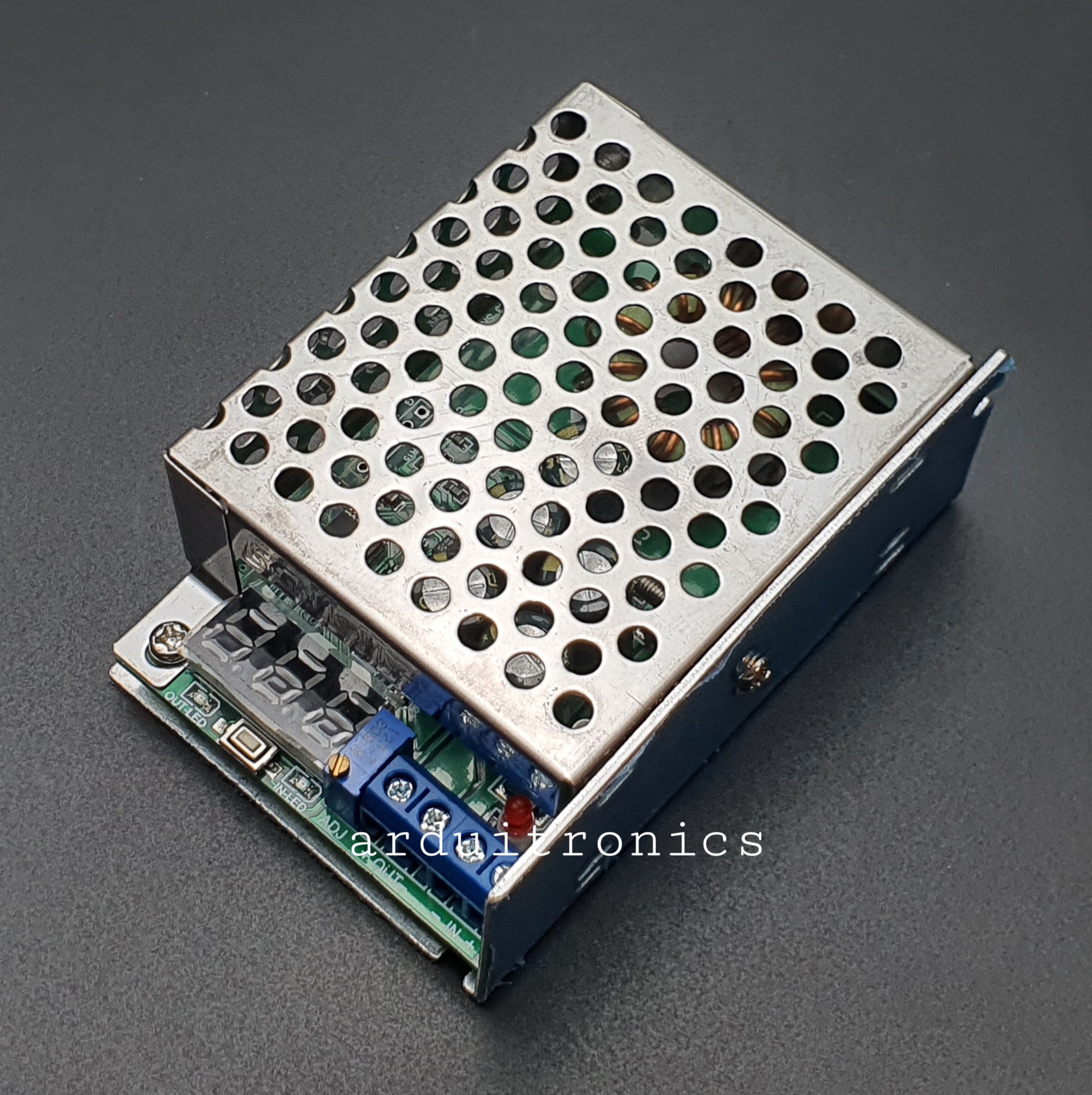DC Step Down [3.5-30V to 0.8-29V] 8A 100W build-in Voltmeter