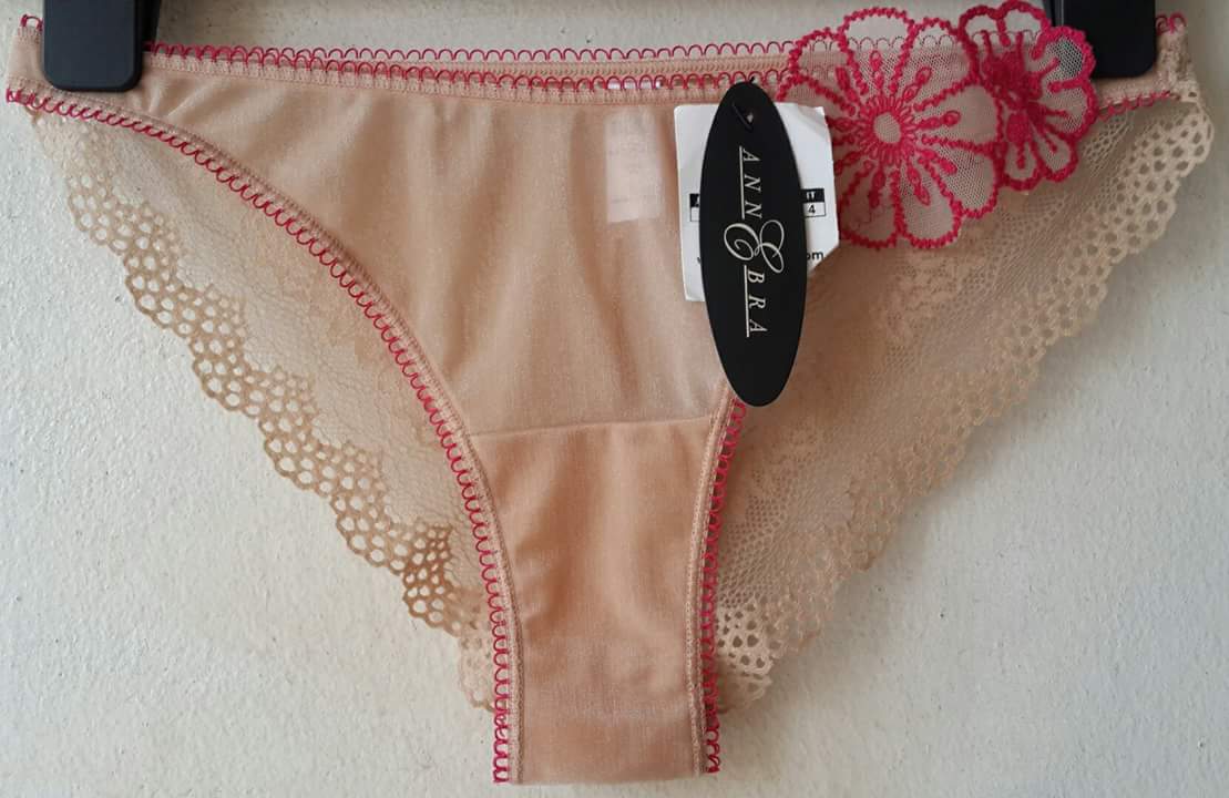 เสื้อชั้นในสตรีAnn Bra