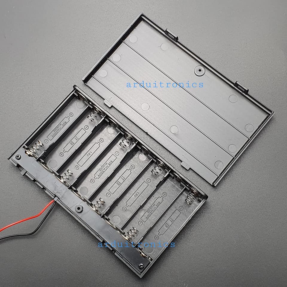 Battery Box รางถ่าน 8 ก้อน AA 12V (ก้อนละ 1.5V) แบบมีฝาปิด และมีสวิทช์เปิดปิด
