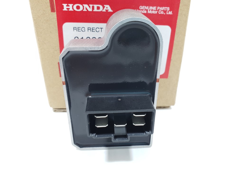 (Wave 125 i 2012) แผ่นชาร์ตไฟ (เรคติไฟเออร์) Honda Wave 125 i New (โฉมปลาวาฬ) แท้