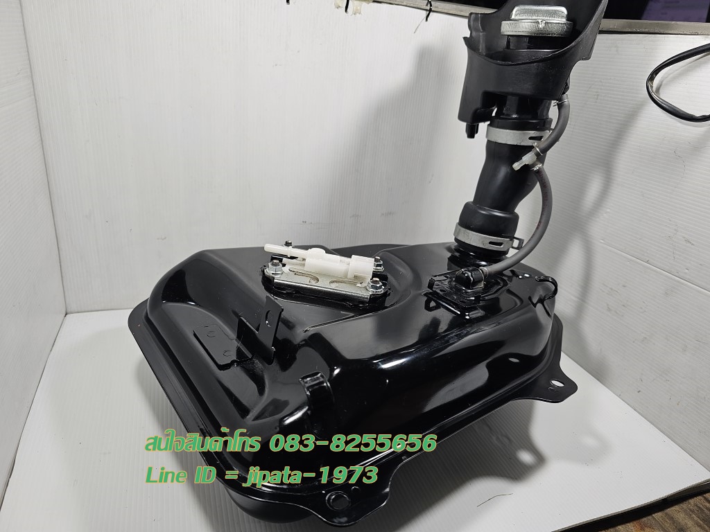 (Lead) ชุดถังน้ำมันเชื้อเพลิง Honda Lead 125 (พร้อมปั๊มน้ำมันเชื้อเพลิง) แท้ (สินค้า Test run)