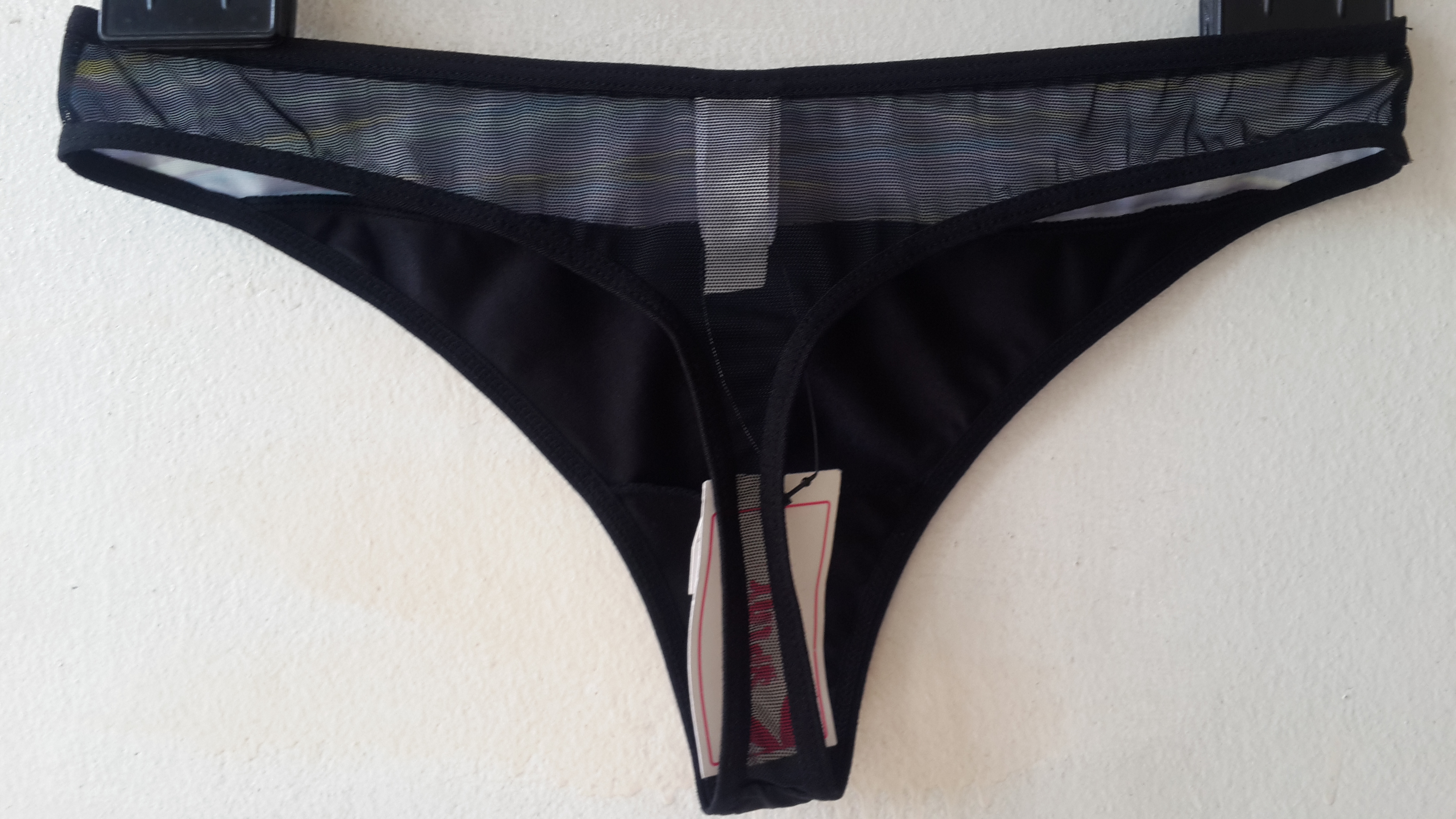 กางเกงชั้นในสตรี Playboy