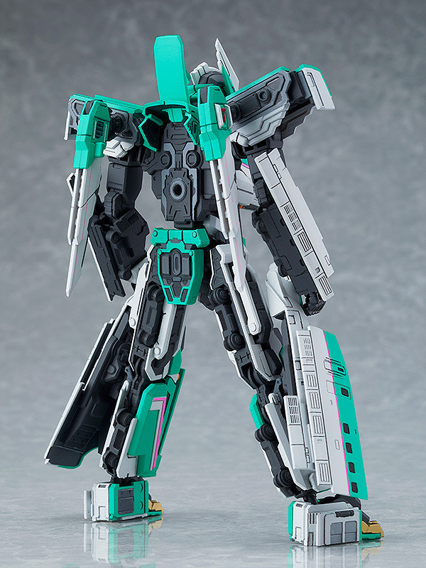 "Pre-Order" MODEROID Shinkalion E5 Hayabusa