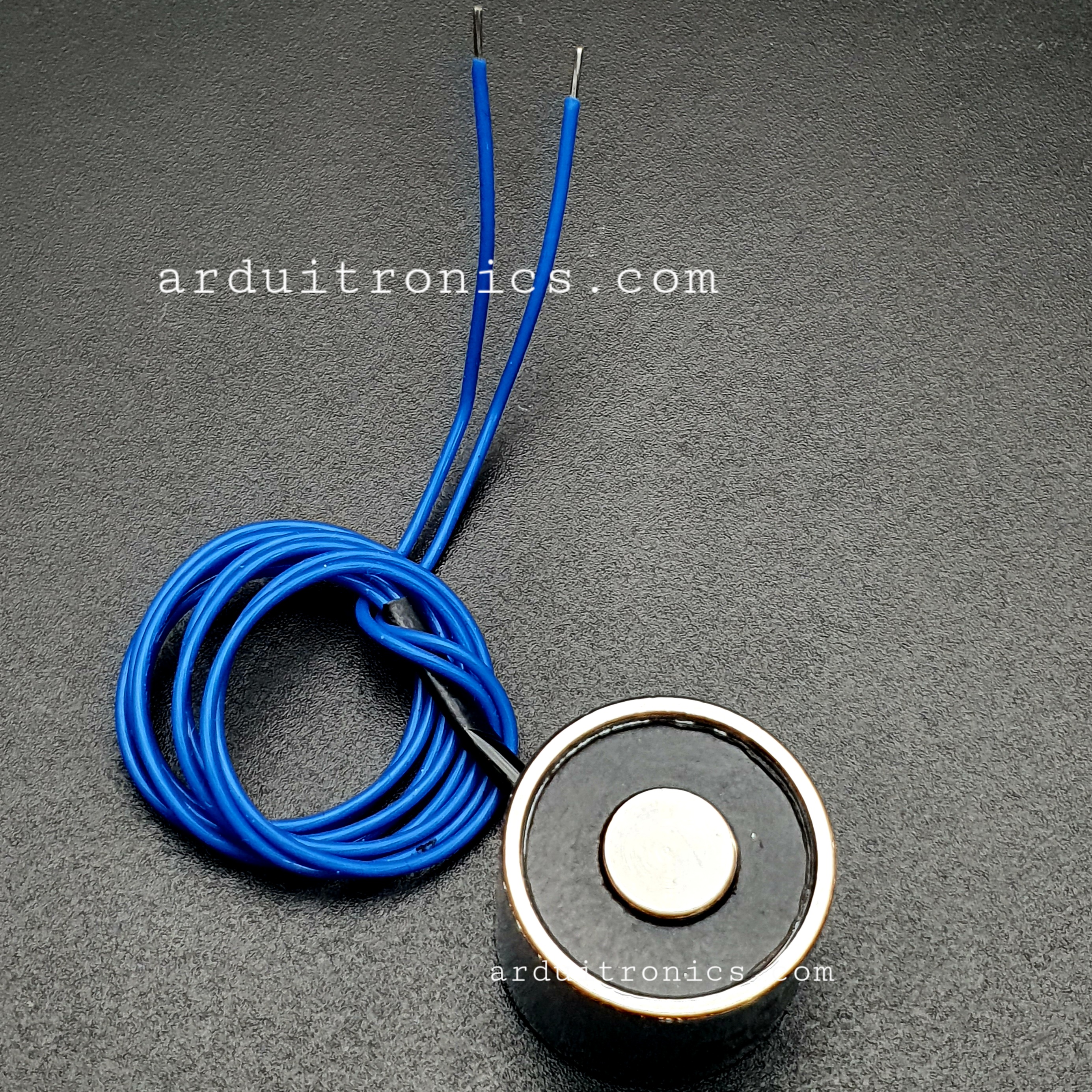 5V Electromagnet (3Kg Holding Force)