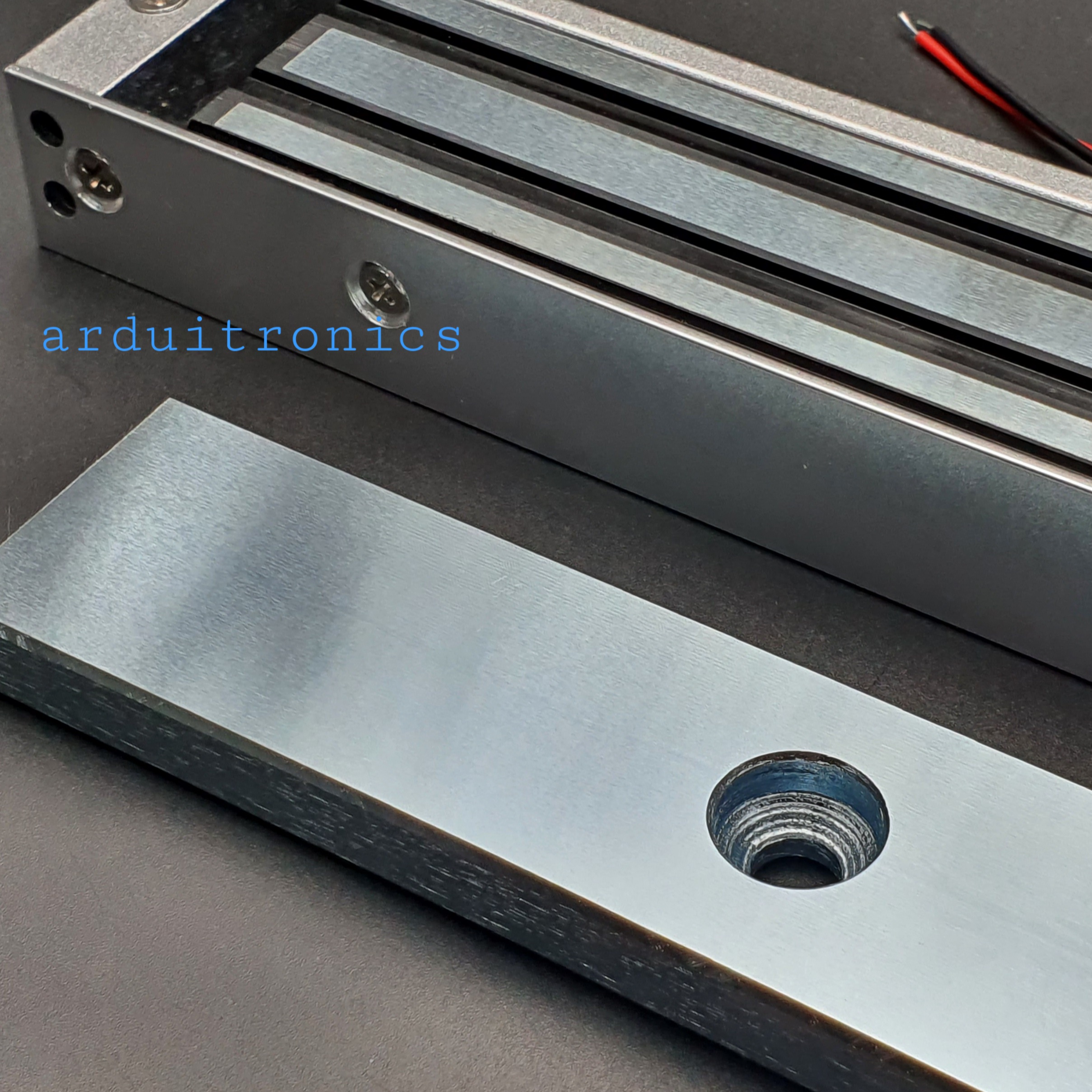 HIP Electromagnetic Lock 600lbs (272KG)