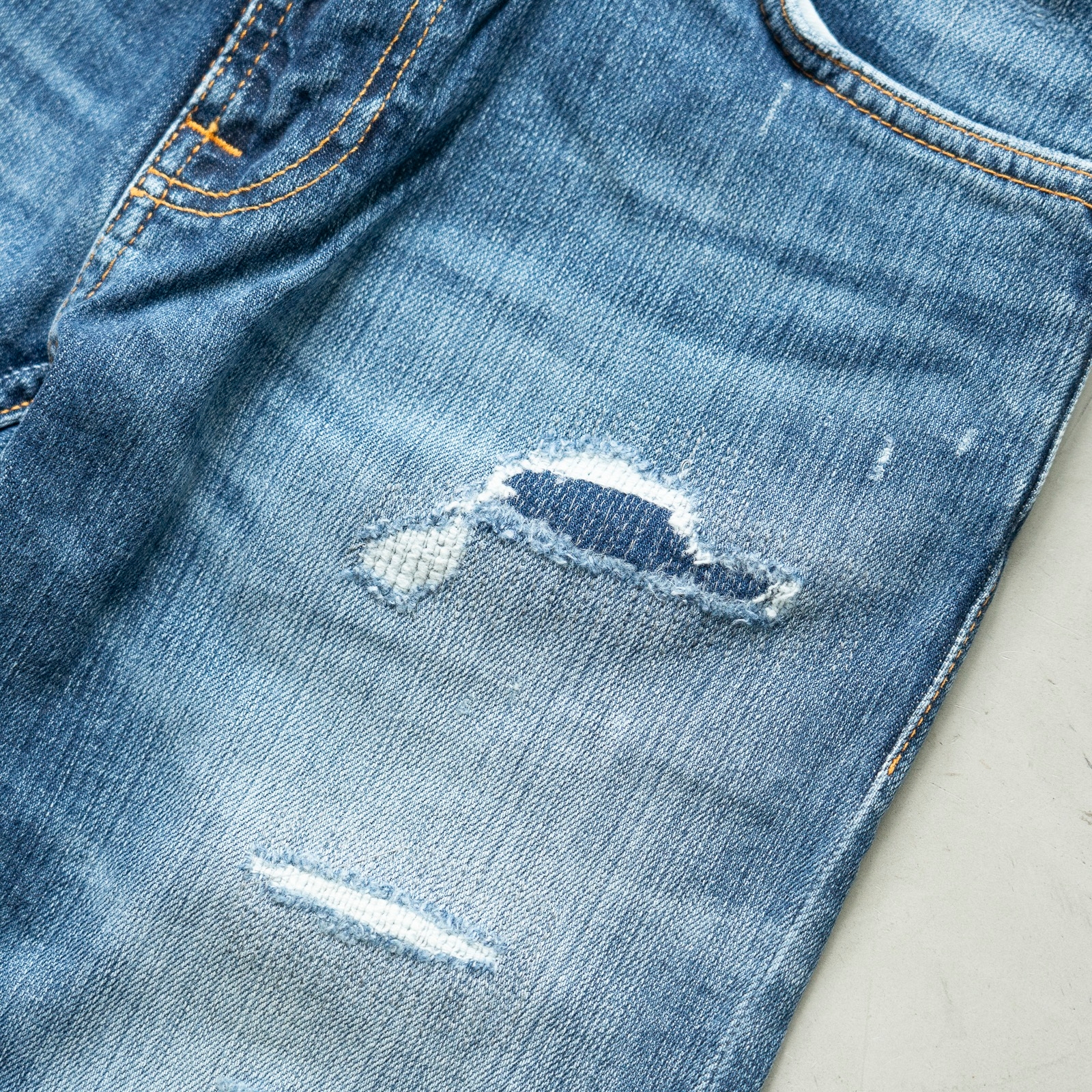 *Thin Finn Worn In Ecru [SALE]