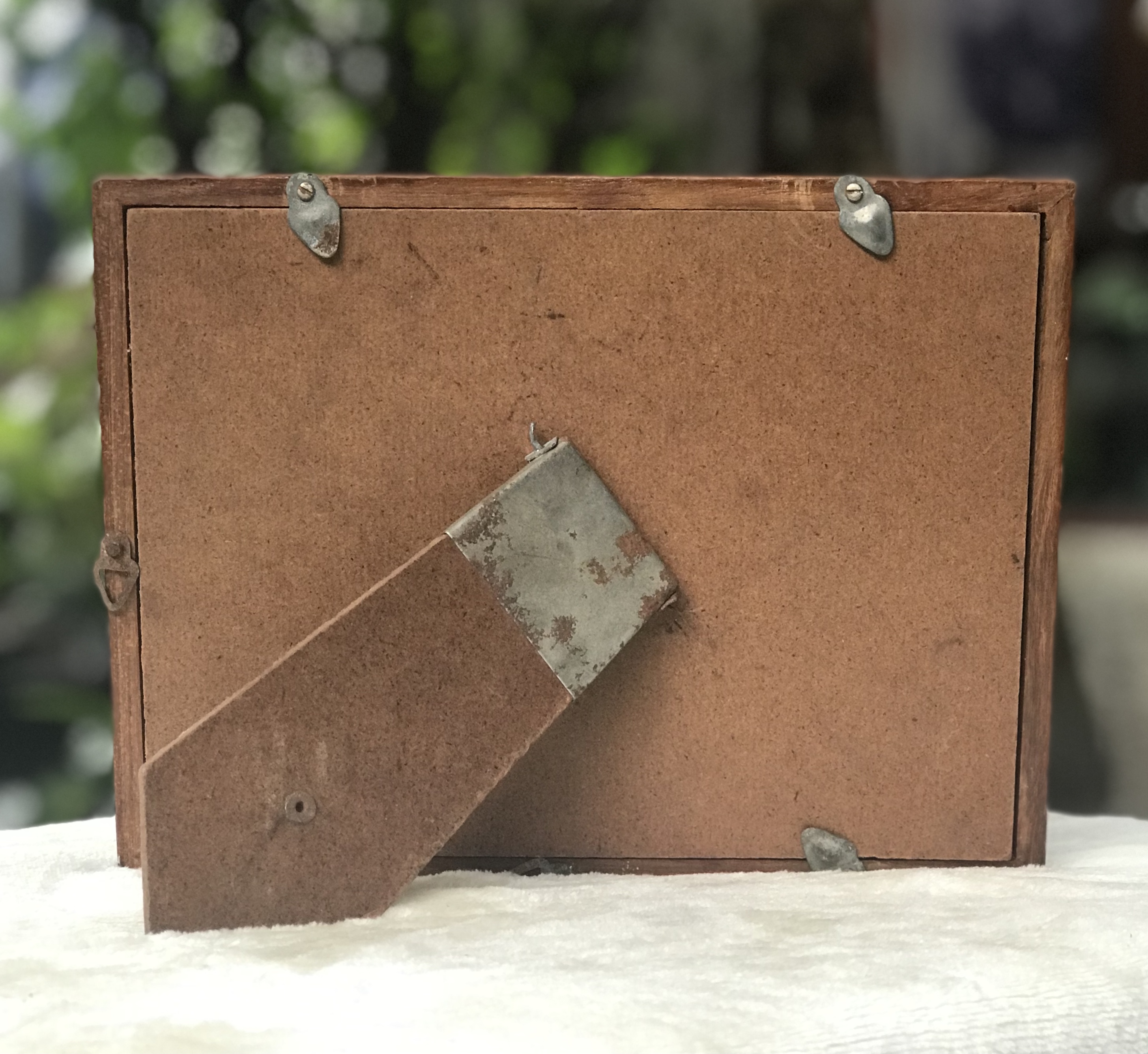 ราคาเริ่มต้น 550 บาท ไม่รวมรูป Antique Teak Frame /กรอบรูปไม้สักตั้งโต๊ะ แขวนผนัง หน้ากระจก ยุค 90 กรอบรูปโบราณ ใส่รูปแนวตั้งหรือแนวนอน