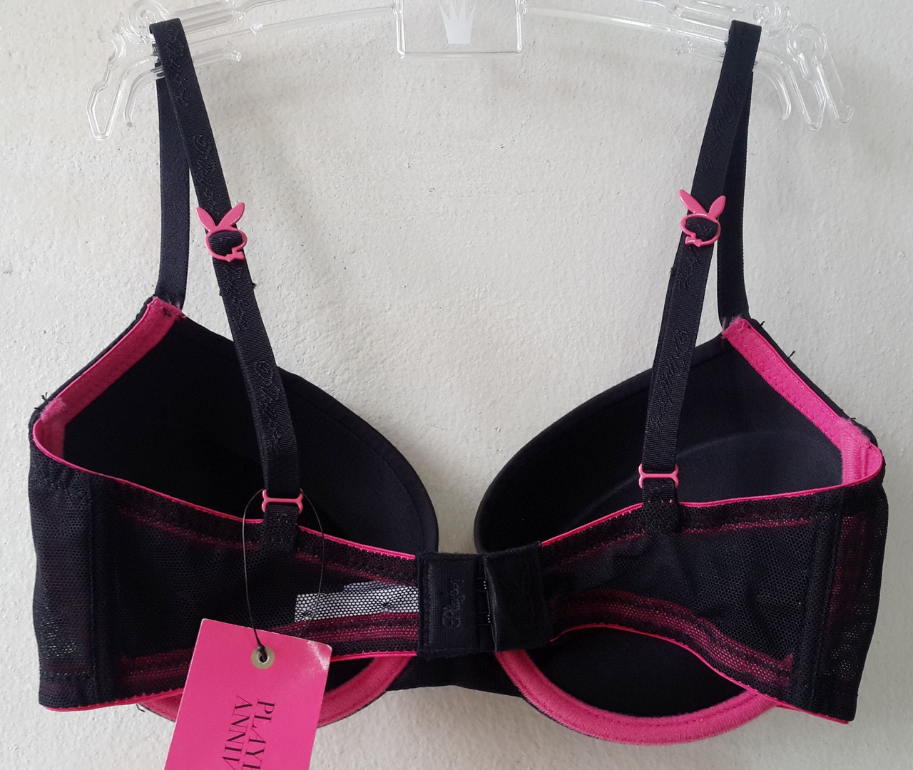 เสื้อชั้นในสตรี Playboy