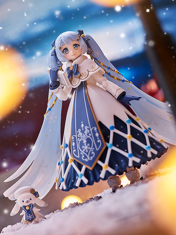 "Pre-Order" [EX-060] figma Snow Miku: Glowing Snow ver.