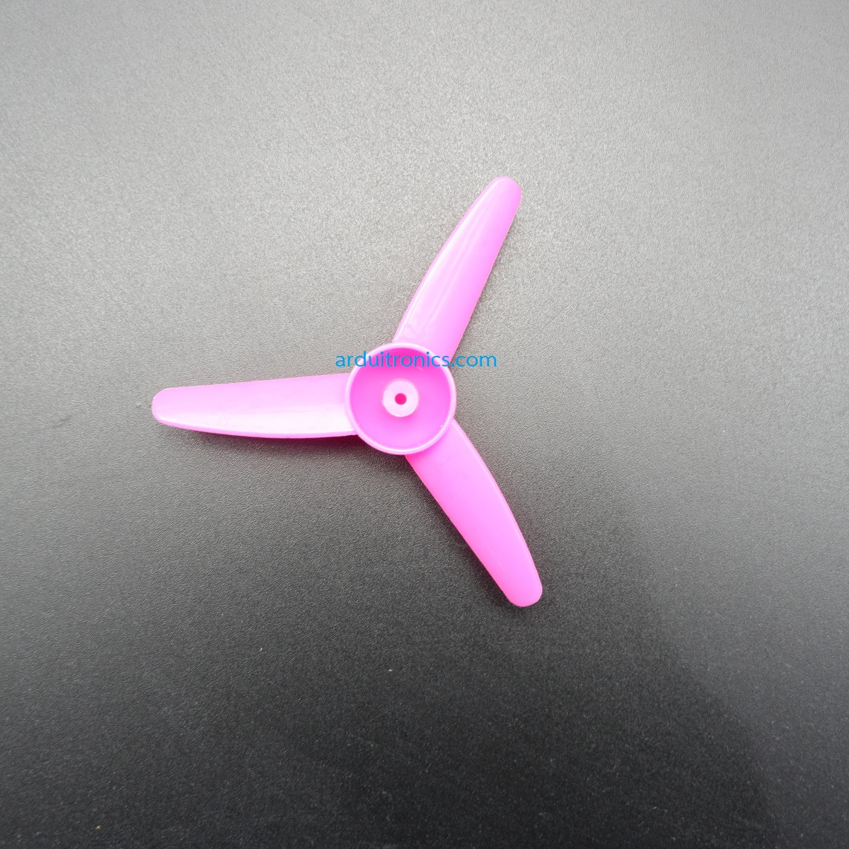 ใบพัด ขนาด 80mm สำหรับมอเตอร์ขนาดเล็ก (สีชมพู)