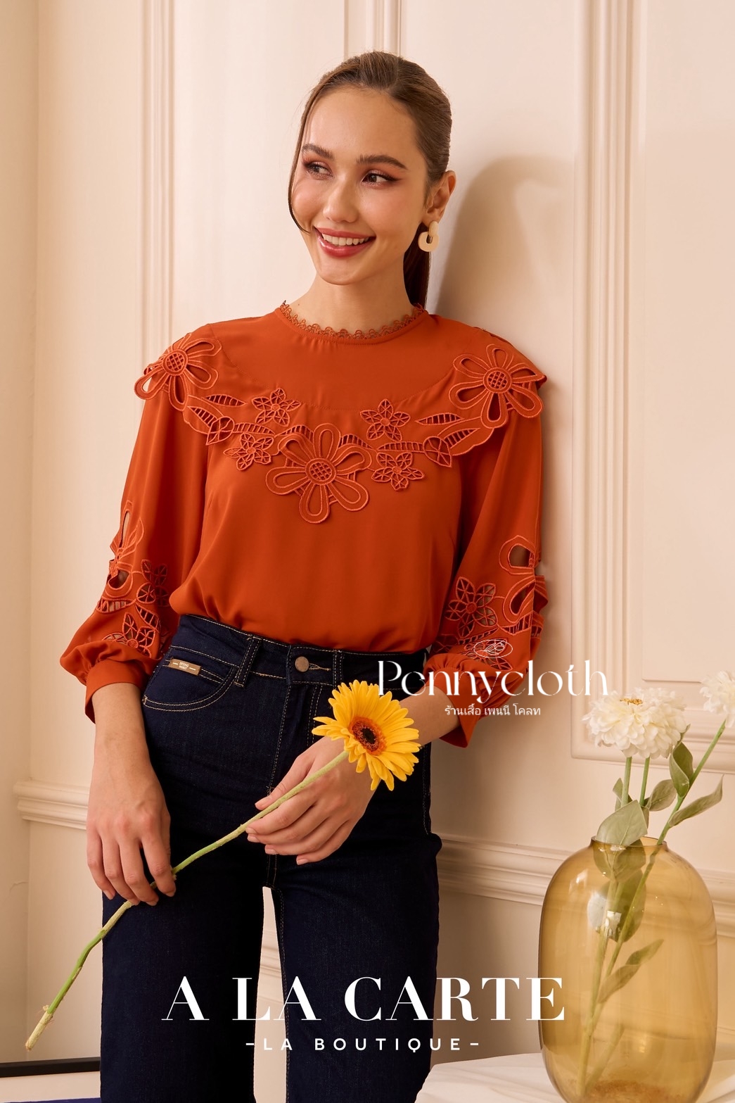 A La Carte เสื้อชีฟอง รหัส 69773 งานปักฉลุขึ้นใหม่ คอกลม แขน 3 ส่วน มีซับ งานสวยหรู by PENNY CLOTH