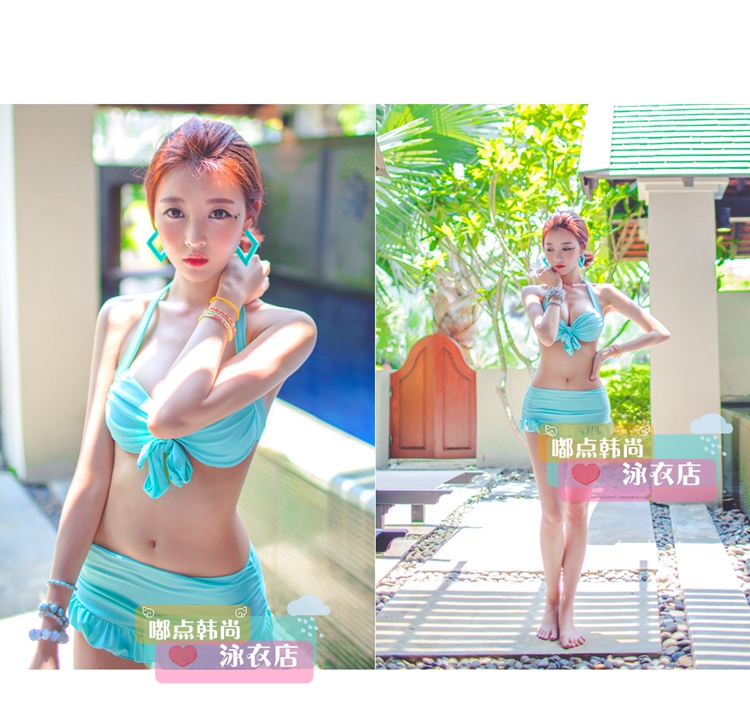 พรีออเดอร์บิกินี่ชุดว่ายน้ำทูพีช two pieces สีฟ้าสดใส เซ็กซี่ รับลมริมหาด สวยน่ารักเหมือนแบบค่ะ