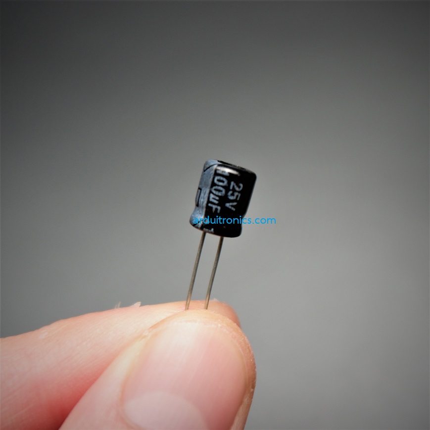 ตัวเก็บประจุ 100uF 25V (จำนวน 1 ตัว) Capacitor ขนาด 6x7