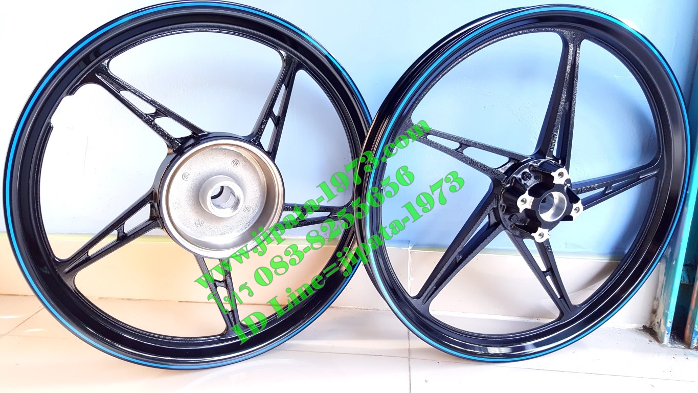 ล้อแม็กแท้ Yamaha Spark 135 (สีดำ-น้ำเงิน)